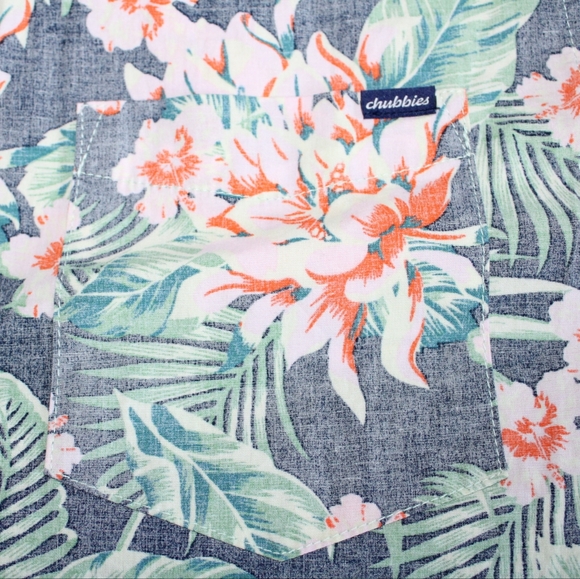 Chubbies Hawaiian Shirt Men's Regular Fit Blue Reverse Print Resort Wear Aloha M - Picture 4 of 8